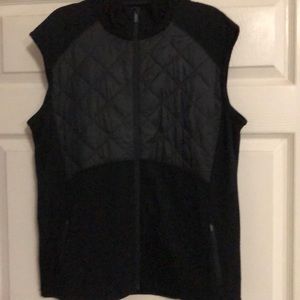 Ice Breaker Women’s Vest size XL